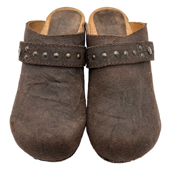 Sanita Women's Brown Leather Studded Clogs Size 37 (US 7) Excellent Condition - Picture 1 of 7